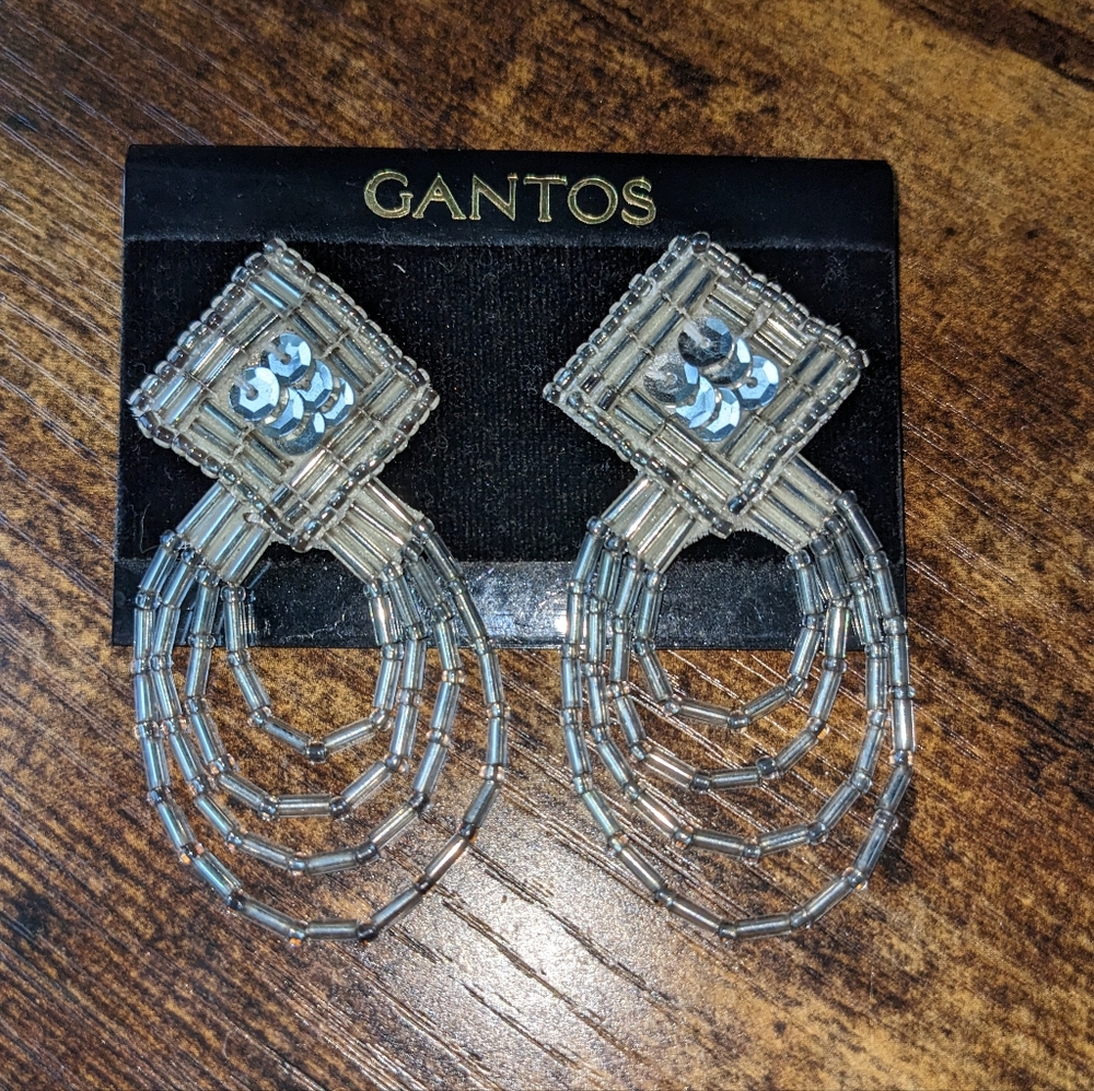 VTG Sequin and Beaded Dangling Earring